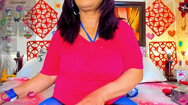 SQUIRTBRUNETE online show from December 15, 6:04 pm