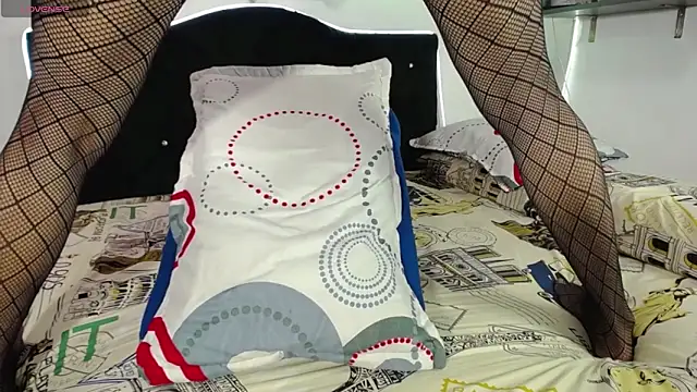 mia sweet 55 online show from February 28, 12:10 am