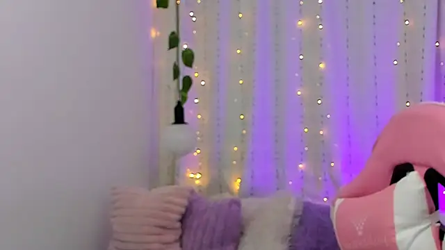 veronicaxx69 online show from March 8, 4:01 am