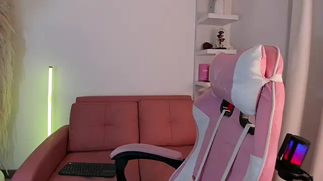 veronicaxx69 online show from March 6, 3:47 am