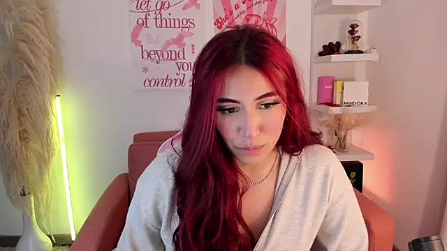 veronicaxx69 online show from April 5, 1:36 am