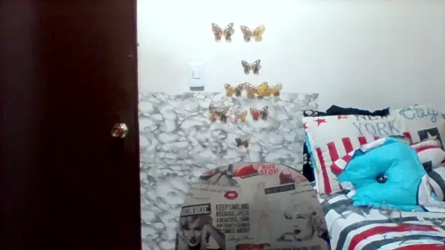 Snapshot of Alisson_brand chatting on February 25, 7:56 pm Alisson brand online show from February 25, 7:56 pm