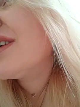 LadyLolyPop  online show from February 28, 10:27 am