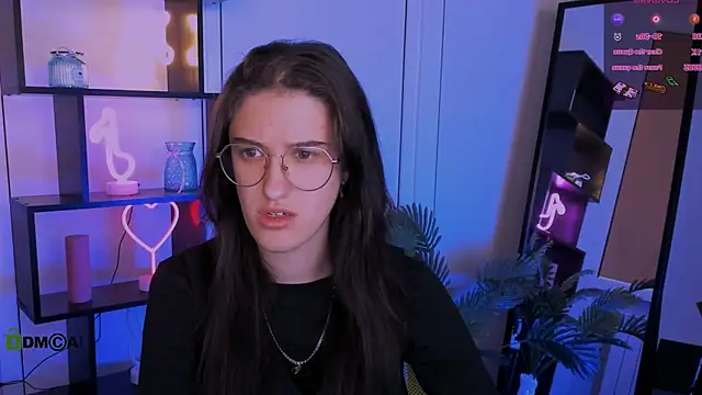 Snapshot of scarlet_mooore chatting on September 23, 9:51 pm scarlet mooore online show from September 23, 9:51 pm