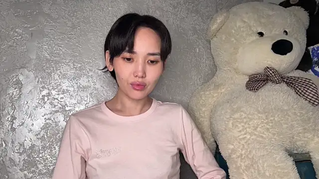 sweet adelin online show from March 23, 3:32 am