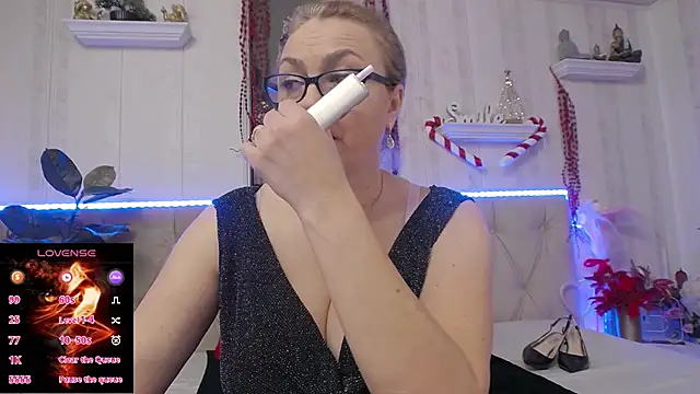 LadyJeen online show from December 2, 2:34 pm