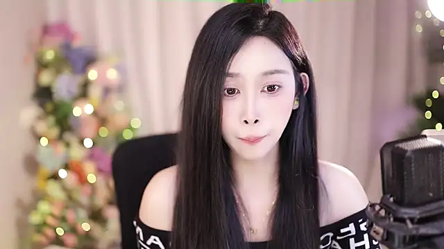 SleepArtist online show from February 4, 12:33 pm