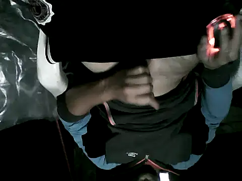 Snapshot of vadszex31 chatting on October 6, 2:58 pm vadszex31 online show from October 6, 2:58 pm