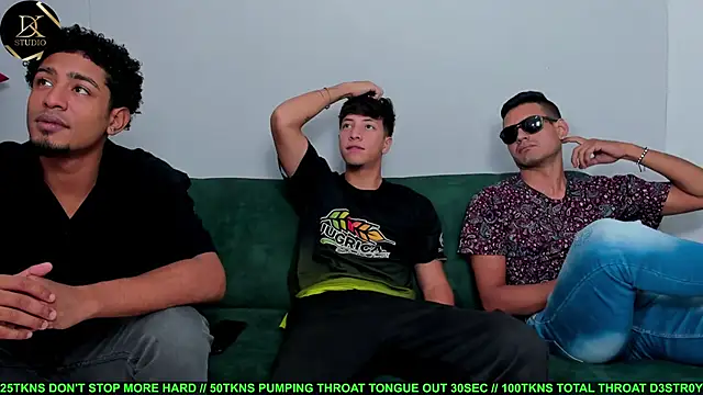 Snapshot of Sex_orgy01 chatting on February 7, 1:25 am Sex orgy01 online show from February 7, 1:25 am