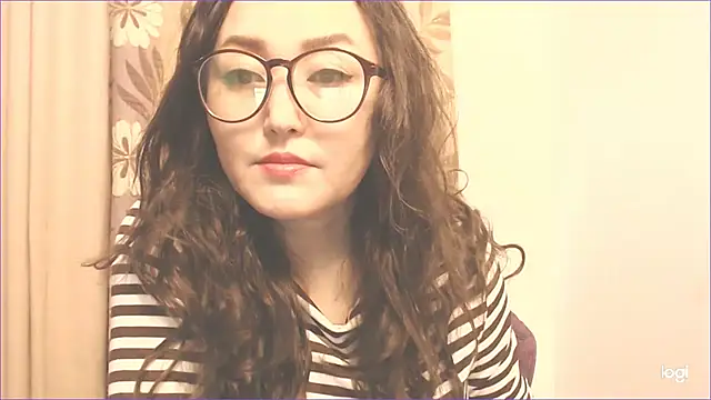 Snapshot of hrnyteacher chatting on January 5, 5:41 pm hrnyteacher online show from January 5, 5:41 pm