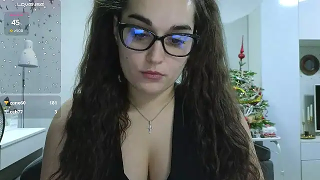 Snapshot of me_lissa_sun13 chatting on December 10, 4:17 pm me lissa sun13 online show from December 10, 4:17 pm