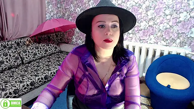 Julia-ru online show from January 30, 9:25 pm