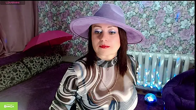 Julia-ru online show from June 7, 9:40 pm