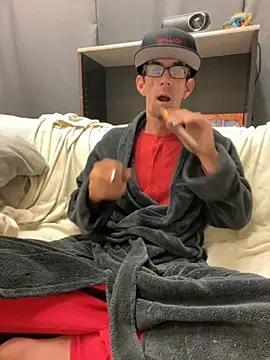 joeiandola online show from November 20, 6:40 pm