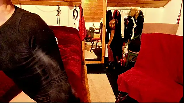 Hot Colettte online show from September 16, 7:15 pm