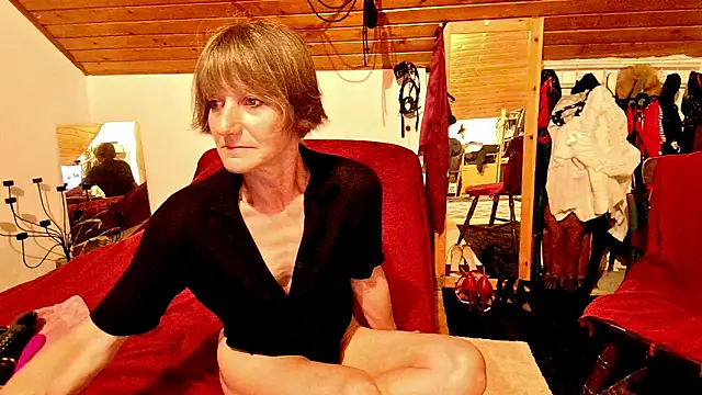 Snapshot of Hot_Colettte chatting on June 3, 7:41 pm Hot Colettte online show from June 3, 7:41 pm