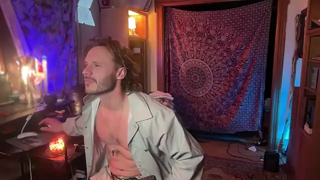 Snapshot of CowboyZuhly chatting on January 10, 7:21 am CowboyZuhly online show from January 10, 7:21 am