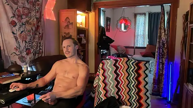 CowboyZuhly online show from January 18, 9:18 pm