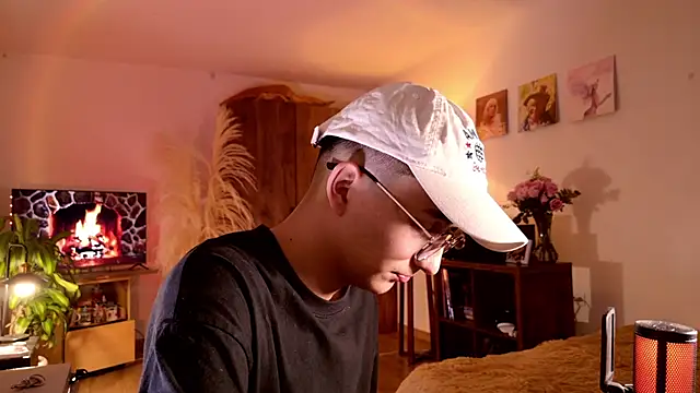 Mr evan1 online show from October 4, 1:31 pm