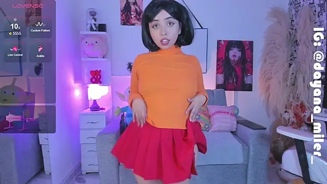  dayana miler online show from February 22, 3:45 am