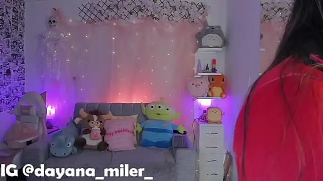  dayana miler online show from November 10, 2:49 pm