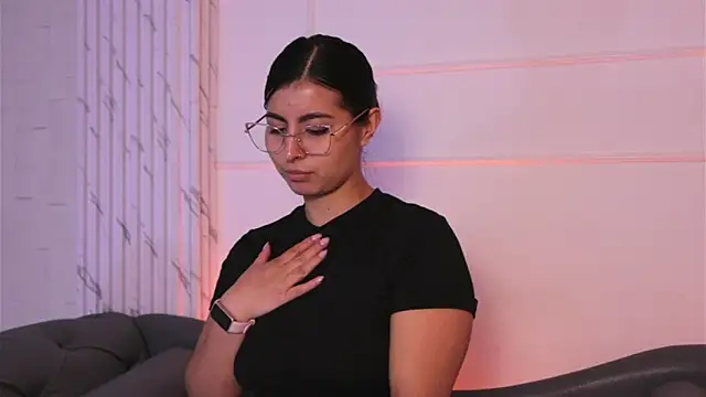 ShelleyMorell online show from February 18, 12:28 pm