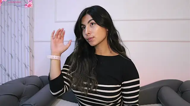 ShelleyMorell online show from March 5, 12:33 pm