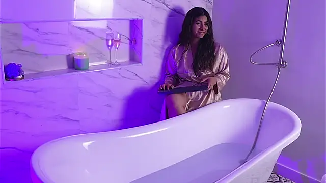 ShelleyMorell online show from October 15, 2:39 pm