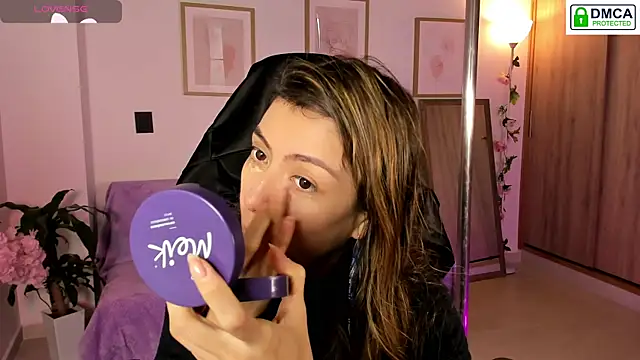 Lilabril online show from January 15, 2:32 pm