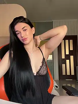 Julietta a online show from March 7, 8:02 am