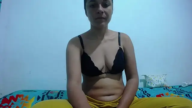 Snapshot of GiveLove1 chatting on January 5, 12:53 pm GiveLove1 online show from January 5, 12:53 pm