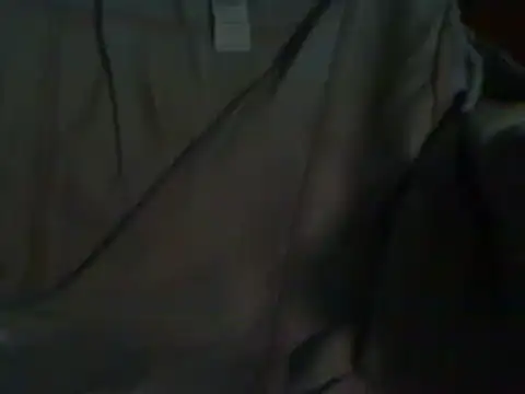 Snapshot of markluvskitty chatting on December 22, 2:38 pm markluvskitty online show from December 22, 2:38 pm