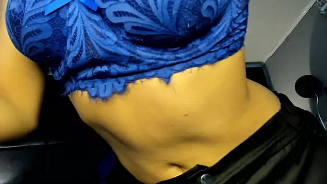 CHERRYY BOMB  online show from March 15, 2:23 pm