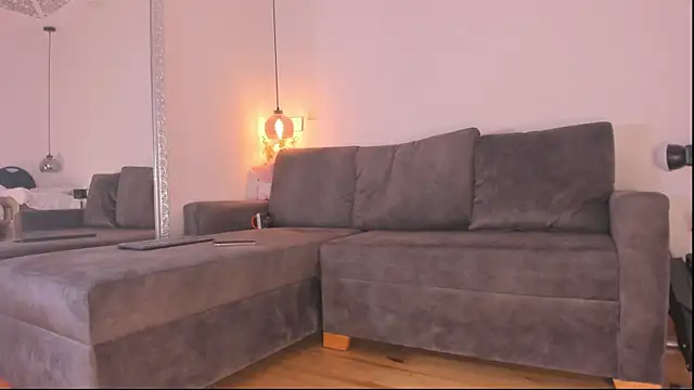 Isabella francoo online show from November 7, 3:56 pm