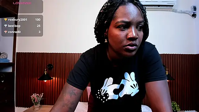 chanel brunette online show from March 3, 5:50 pm