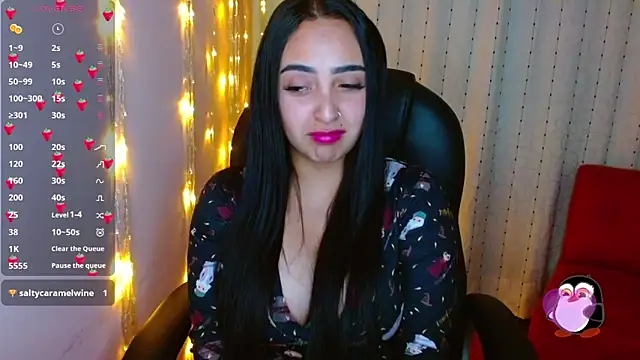 Snapshot of AmberGoddess_ chatting on January 17, 5:11 am AmberGoddess online show from January 17, 5:11 am