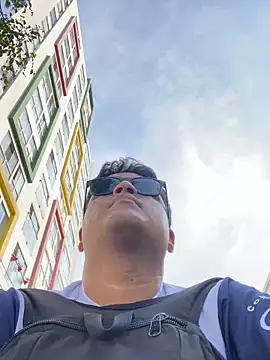 Daniel Black98 online show from March 21, 8:50 pm