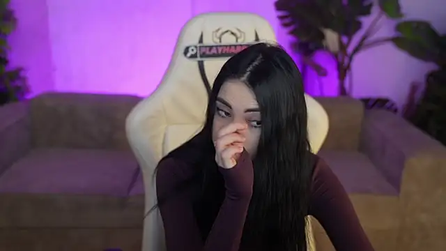 Tina Breeze online show from January 14, 9:04 am