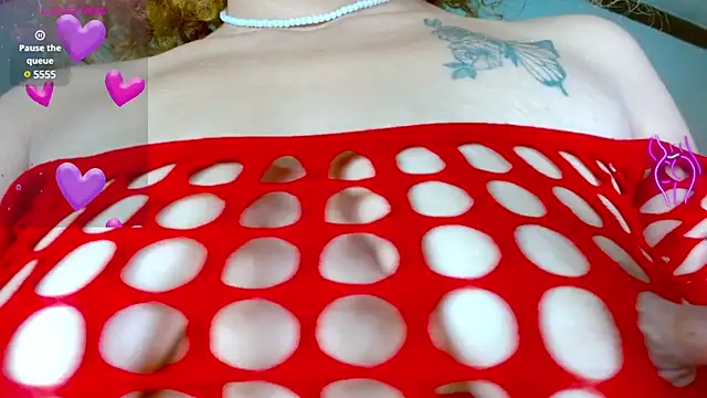 Eva Hoot online show from February 28, 1:36 pm