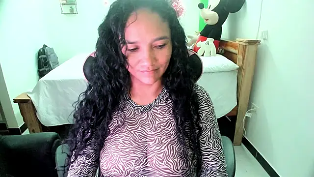 rayza mature 154 online show from October 29, 3:14 pm