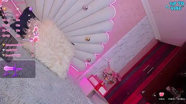 Sophia smith0 online show from December 14, 11:56 pm