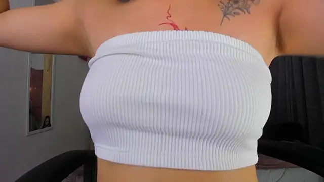 saralolo420 online show from December 16, 11:07 pm