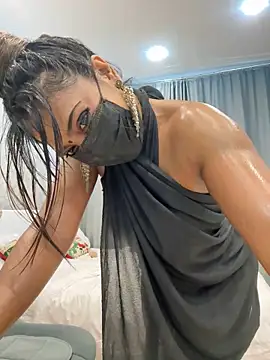 Monalisadon018 online show from December 28, 8:37 am