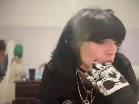 Snapshot of Cyberdark1312x chatting on September 14, 3:00 pm Cyberdark1312x online show from September 14, 3:00 pm