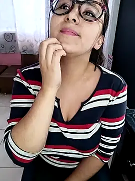 Cute Penelope online show from January 17, 6:12 pm