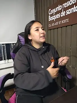 Cute Penelope online show from January 6, 11:03 am