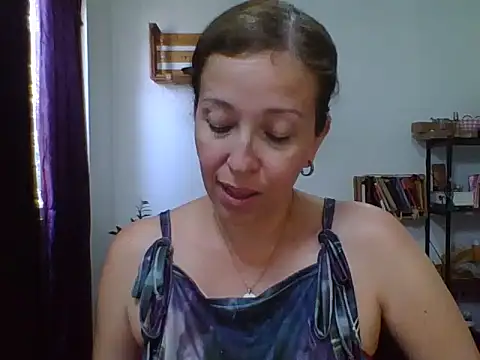 Snapshot of charlott_ponce chatting on May 2, 6:46 pm charlott ponce online show from May 2, 6:46 pm