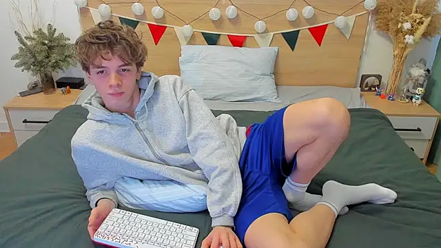 Fandi 777 online show from February 1, 10:15 am