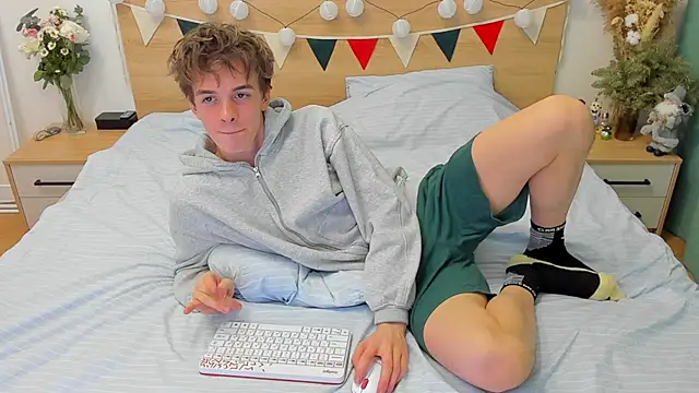 Fandi 777 online show from February 9, 10:32 pm