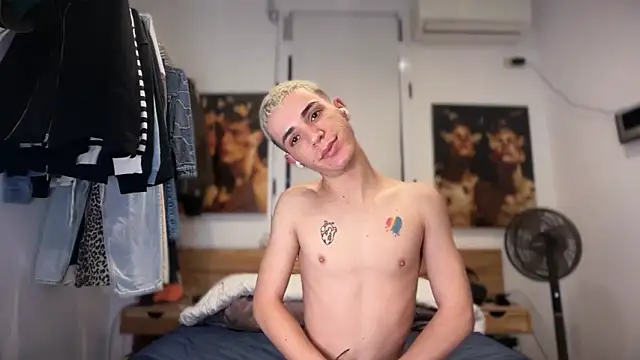 Snapshot of Cristian_Delgado chatting on December 14, 7:36 am Cristian Delgado online show from December 14, 7:36 am